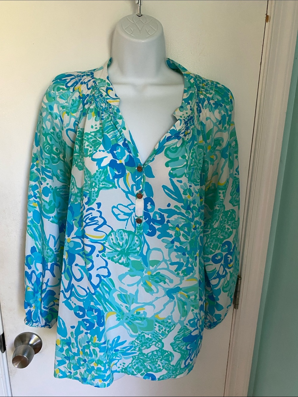 Lily Pulitzer silk Elsa top In a Pinch EUC